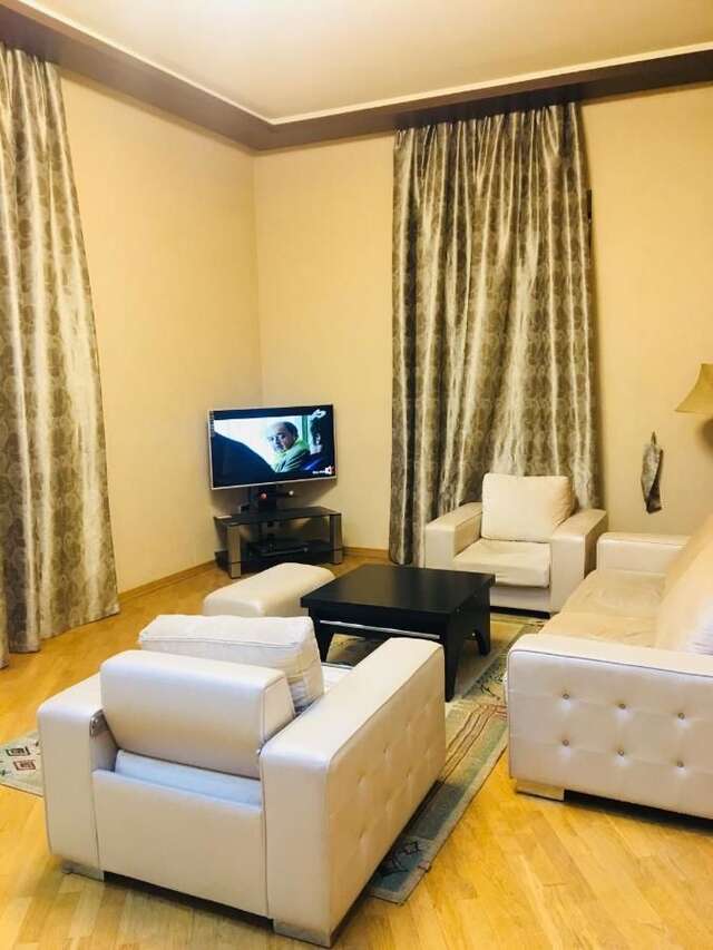 Апартаменты Apartment on MADO Баку-20
